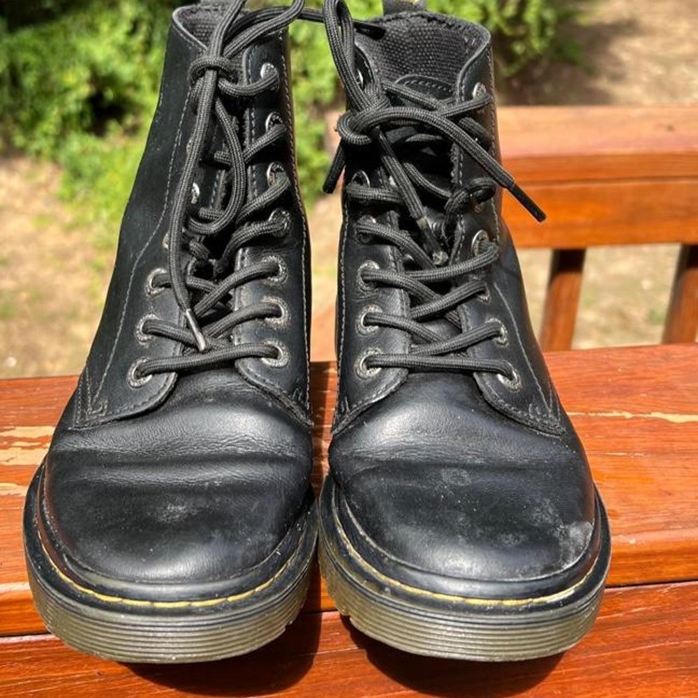 Dr. Martens Womens 5 Luana Black Leather Ankle Outdoor Combat Boots AW004